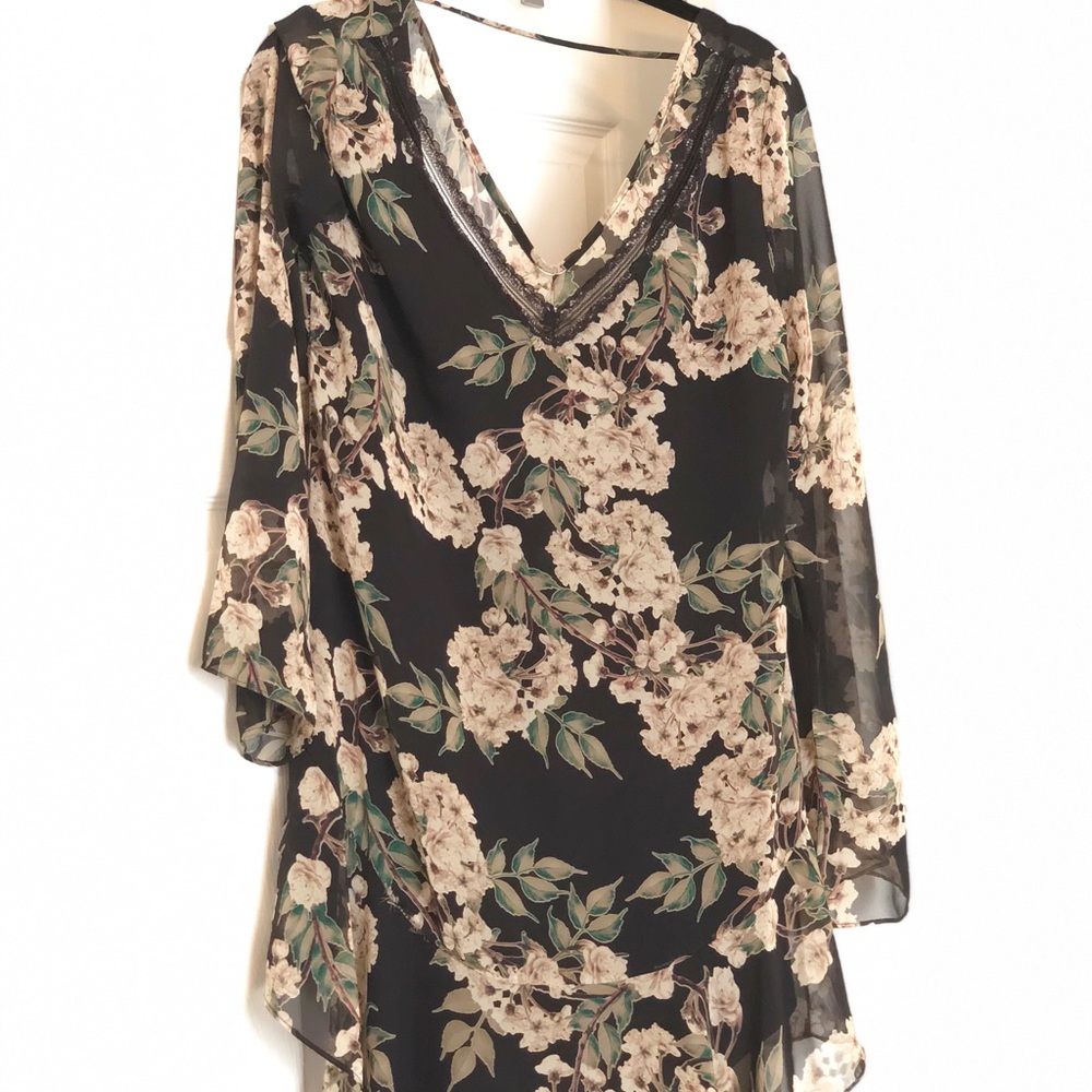 Paper Crane floral v neck dress